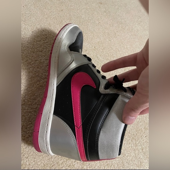 Nike Dunk Force High heel/hidden heel sneaker and vans - Picture 6 of 10